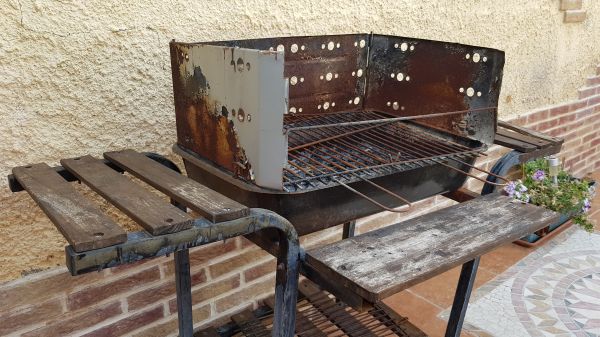 Barbecue Removal